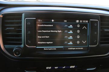 Voertuigafbeelding 24