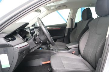 Voertuigafbeelding 11