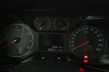 Voertuigafbeelding 12