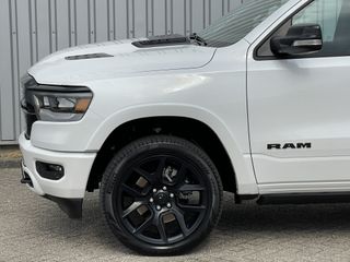 Voertuigafbeelding 9