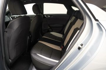 Voertuigafbeelding 12