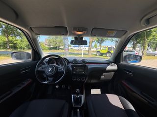 Voertuigafbeelding 6