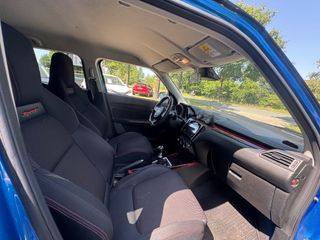 Voertuigafbeelding 7