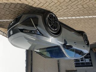 Voertuigafbeelding 6