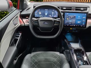 Voertuigafbeelding 10