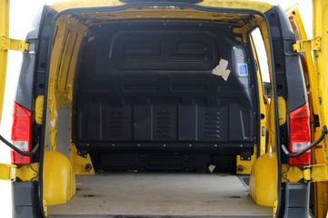 Voertuigafbeelding 2