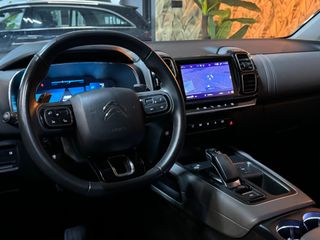 Voertuigafbeelding 19