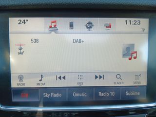 Voertuigafbeelding 15