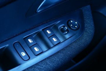 Voertuigafbeelding 18