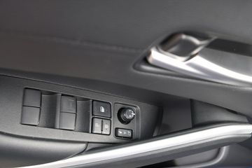 Voertuigafbeelding 12