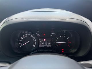 Voertuigafbeelding 14