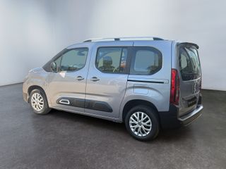 Voertuigafbeelding 3