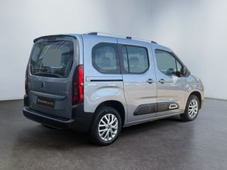 Voertuigafbeelding 5