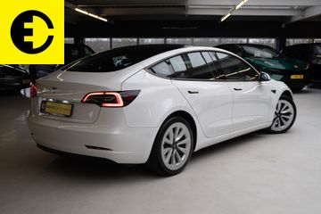 Voertuigafbeelding 13