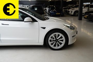 Voertuigafbeelding 37