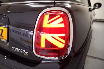 Voertuigafbeelding 34