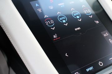 Voertuigafbeelding 18