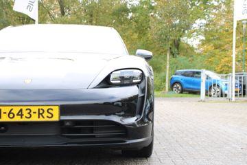 Voertuigafbeelding 37