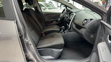 Voertuigafbeelding 8