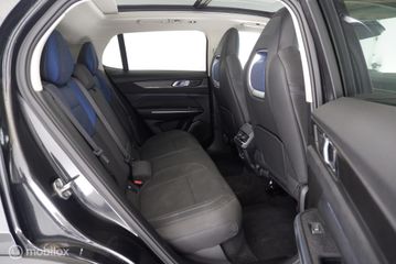 Voertuigafbeelding 13