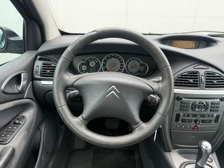 Voertuigafbeelding 14