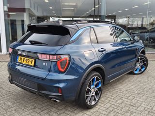 Voertuigafbeelding 4