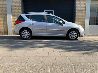 Voertuigafbeelding 13