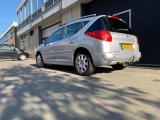 Voertuigafbeelding 7