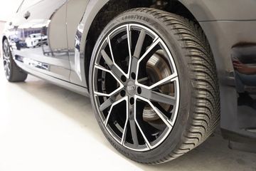 Voertuigafbeelding 26