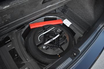 Voertuigafbeelding 32