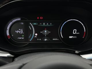 Voertuigafbeelding 9