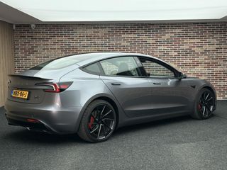 Voertuigafbeelding 1