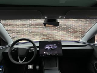 Voertuigafbeelding 9