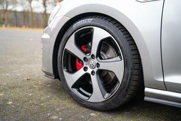 Voertuigafbeelding 11