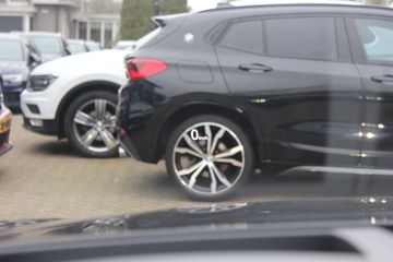 Voertuigafbeelding 30