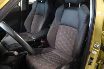 Voertuigafbeelding 8