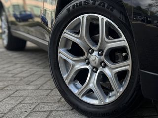 Voertuigafbeelding 23