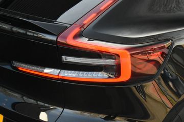 Voertuigafbeelding 10