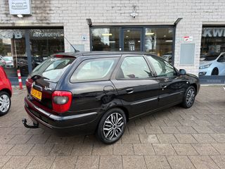 Voertuigafbeelding 8