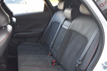 Voertuigafbeelding 12