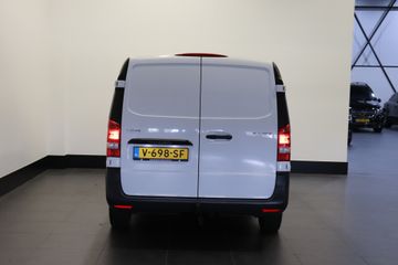 Voertuigafbeelding 8