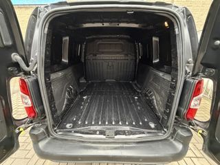 Voertuigafbeelding 11