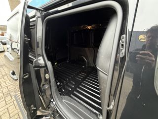 Voertuigafbeelding 15