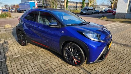 Voertuigafbeelding 4