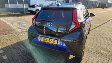 Voertuigafbeelding 7