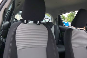 Voertuigafbeelding 32