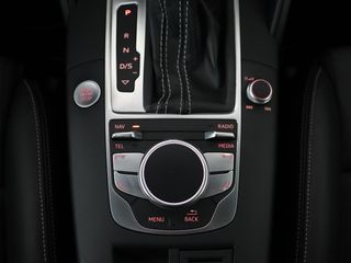 Voertuigafbeelding 15