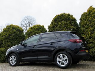 Voertuigafbeelding 3