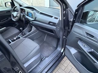 Voertuigafbeelding 24