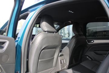 Voertuigafbeelding 19